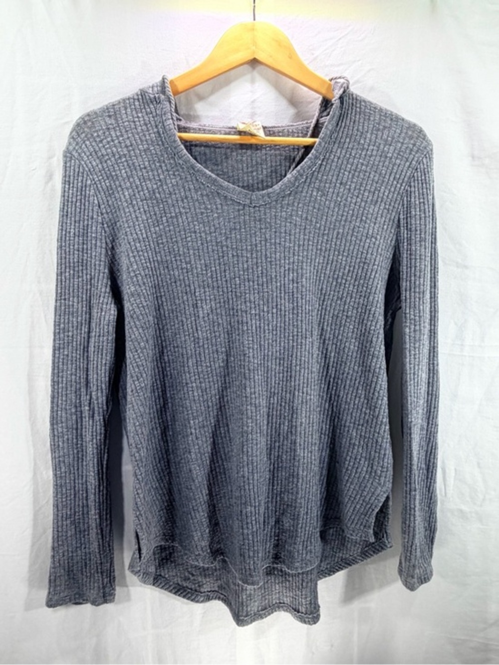 Faded Glory Light Gray Cable Knit Crewneck Sweater